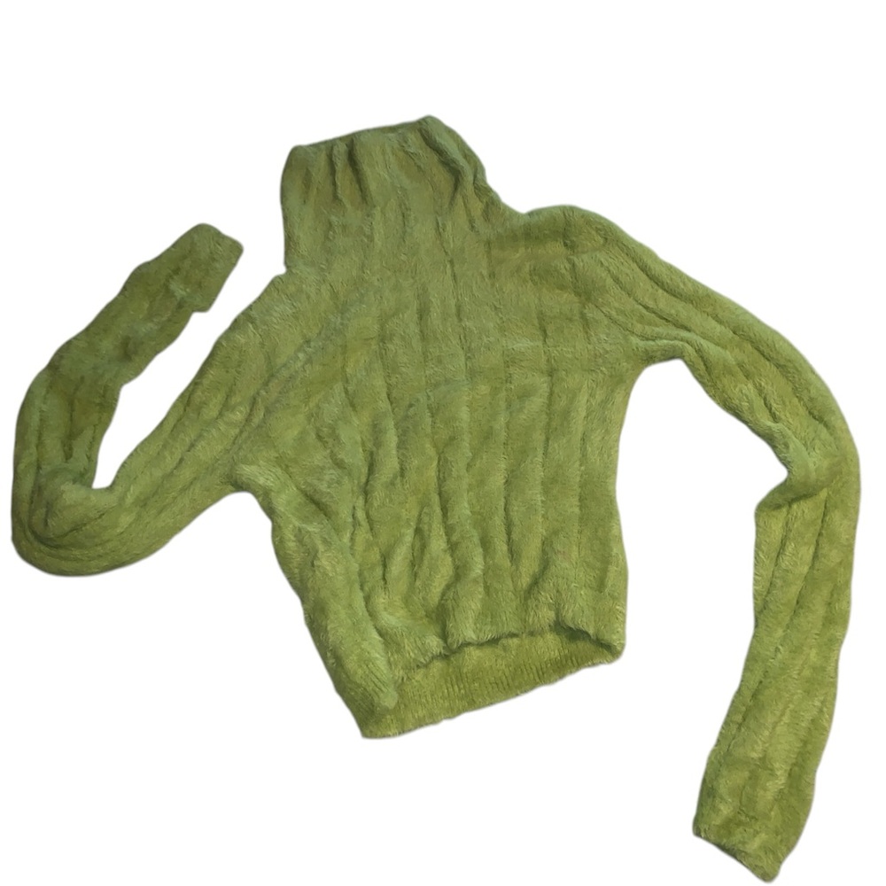 Fashion Nova large green mohair type turtleneck sweater long sleeve, cropped